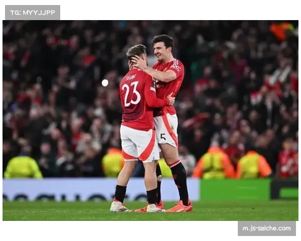 曼联新星崛起，超越马奎尔成为球队核心支柱